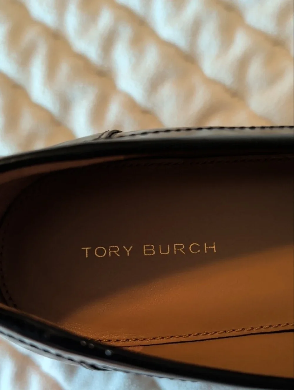 Tory Burch Black Leather Logo Penny Loafers with Gold Emblem Women's Size 8.5 US